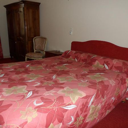 גרנובל Touring Hotel מראה חיצוני תמונה