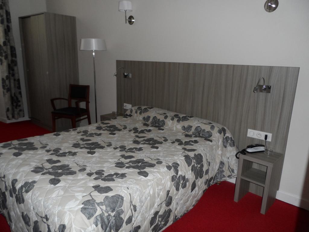 גרנובל Touring Hotel חדר תמונה